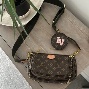 Louis Vuitton Multi Pochette